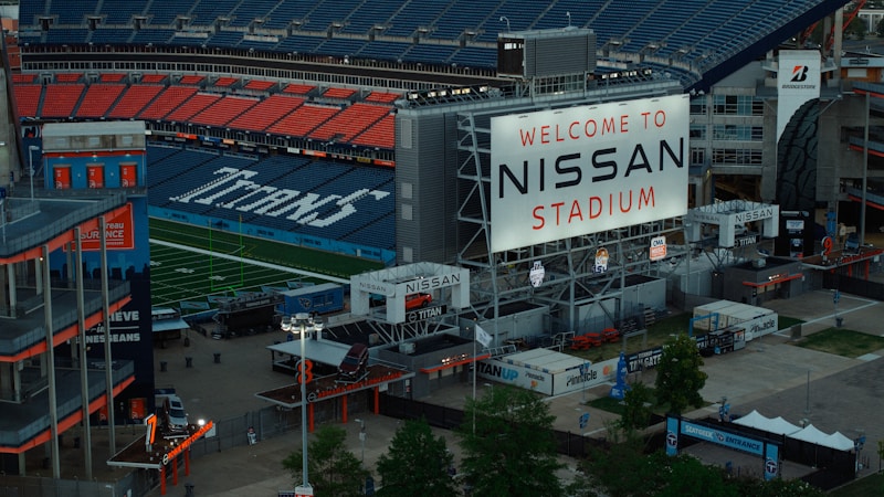 日産スタジアムのキャパは何人？収容人数・見え方・イベント時の注意点をわかりやすく解説